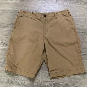 Express Men’s Khaki Shorts 33